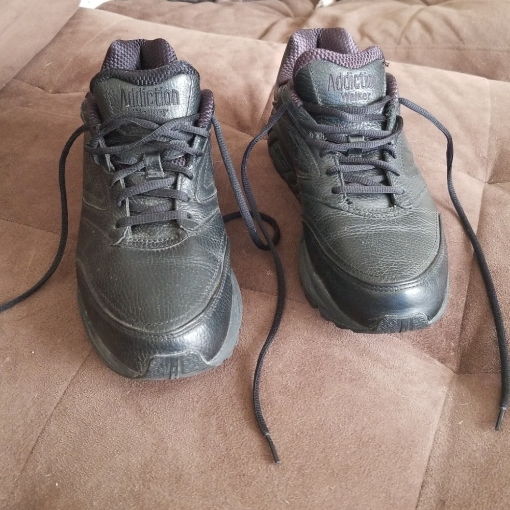 Addiction mens shoes